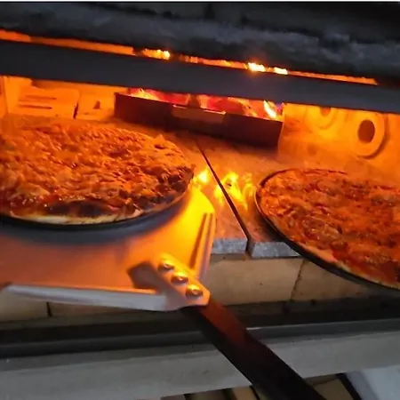 Nowy York - Sauna - Jacuzzi - Najczystsze Jezioro Pl - - Styrus *