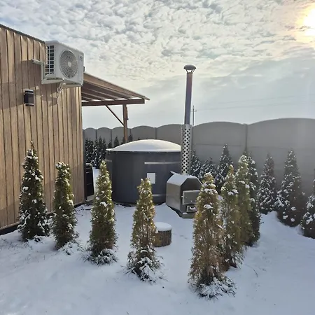 Nowy York - Sauna - Jacuzzi - Najczystsze Jezioro Pl - - Styrus Giewartow