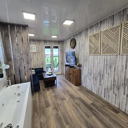 Nowy York - Sauna - Jacuzzi - Najczystsze Jezioro Pl - - Styrus * Giewartów