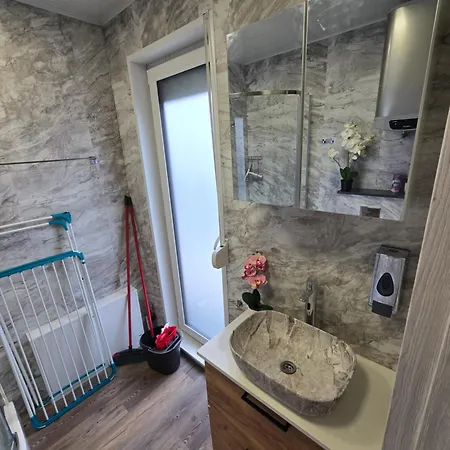 Nowy York - Sauna - Jacuzzi - Najczystsze Jezioro Pl - - Styrus Сasa de vacaciones