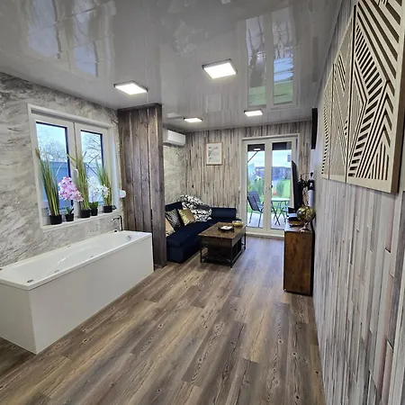 Nowy York - Sauna - Jacuzzi - Najczystsze Jezioro Pl - - Styrus *