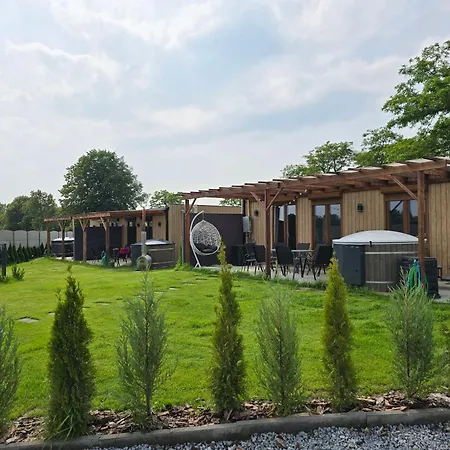 Nowy York - Sauna - Jacuzzi - Najczystsze Jezioro Pl - - Styrus Giewartów