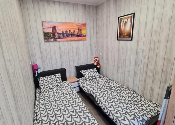 Nowy York - Sauna - Jacuzzi - Najczystsze Jezioro Pl - - Styrus