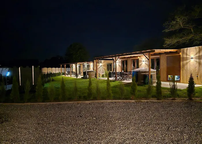 Nowy York - Sauna - Jacuzzi - Najczystsze Jezioro Pl - - Styrus Holiday home