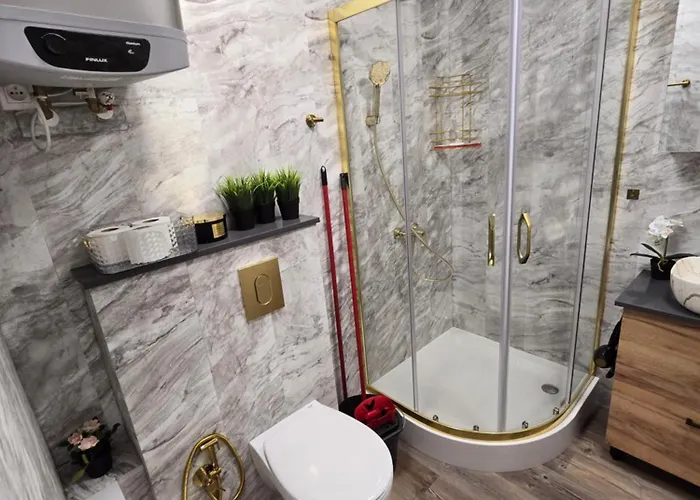 Nowy York - Sauna - Jacuzzi - Najczystsze Jezioro Pl - - Styrus Holiday home Giewartow