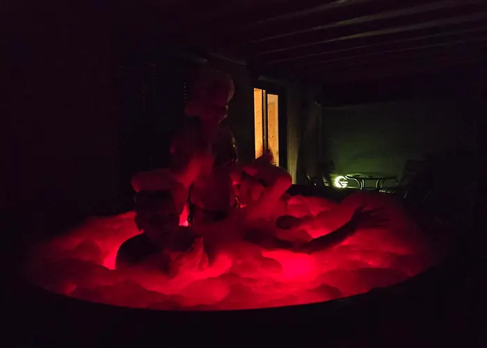 Holiday home Nowy York - Sauna - Jacuzzi - Najczystsze Jezioro Pl - - Styrus Giewartow