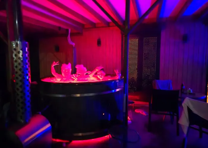 Nowy York - Sauna - Jacuzzi - Najczystsze Jezioro Pl - - Styrus * Giewartow