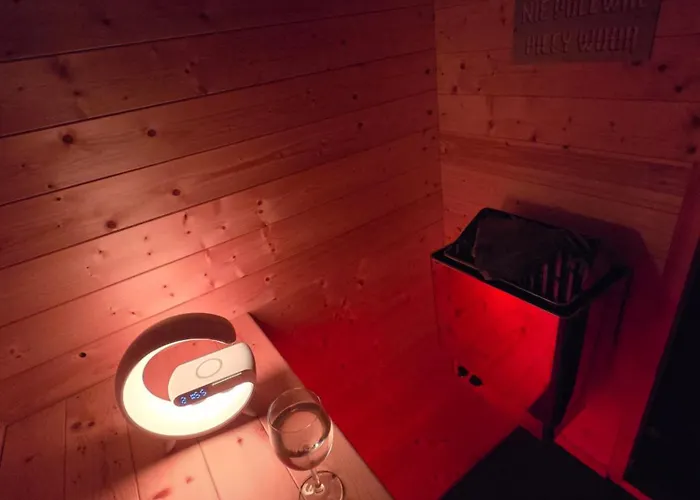 Nowy York - Sauna - Jacuzzi - Najczystsze Jezioro Pl - - Styrus